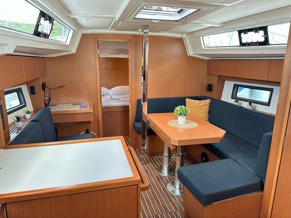 Bavaria C38 | Velika Luka