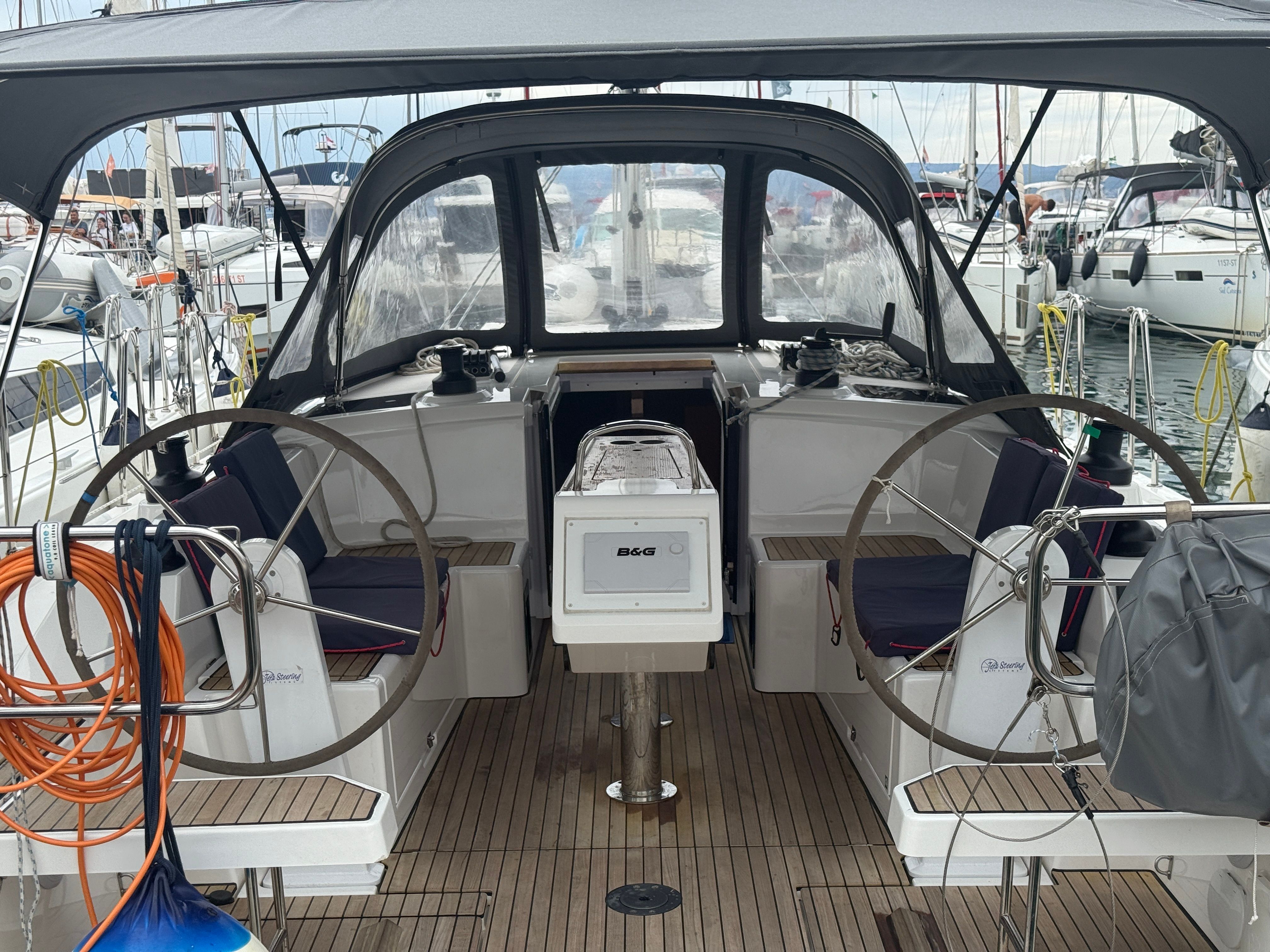 Bavaria C38 | Velika Luka