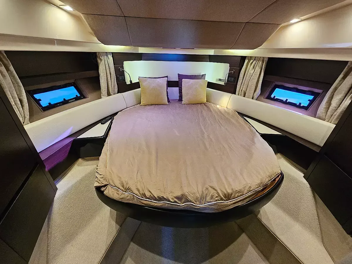 Azimut 40 | Eclipse 2