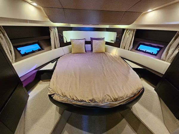 Azimut 40 | Eclipse 2