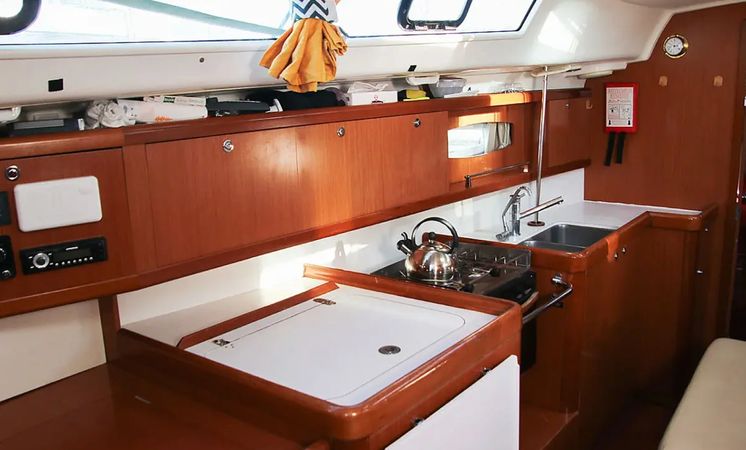 Beneteau Oceanis 40 | Tizef