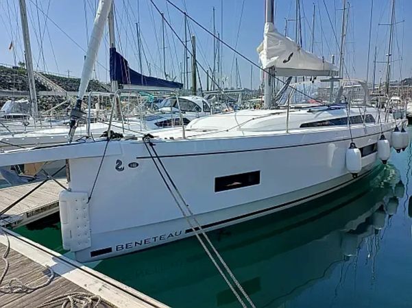 Beneteau Oceanis 40.1 | Tagada 4