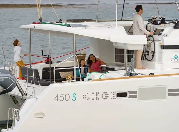 Lagoon 450 S | Morii