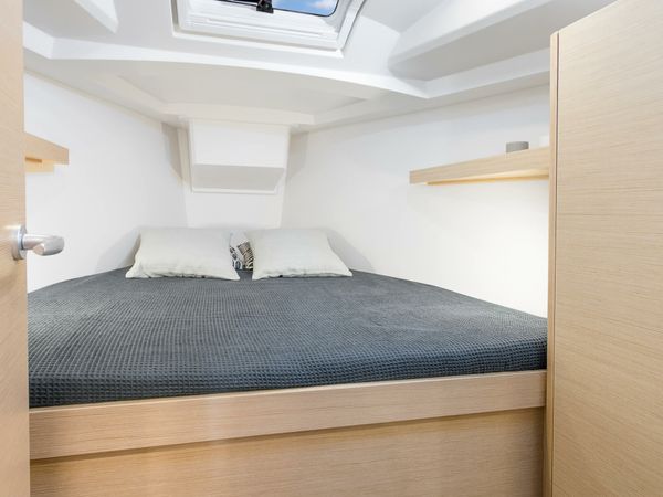 Hanse 348 | Nineteen