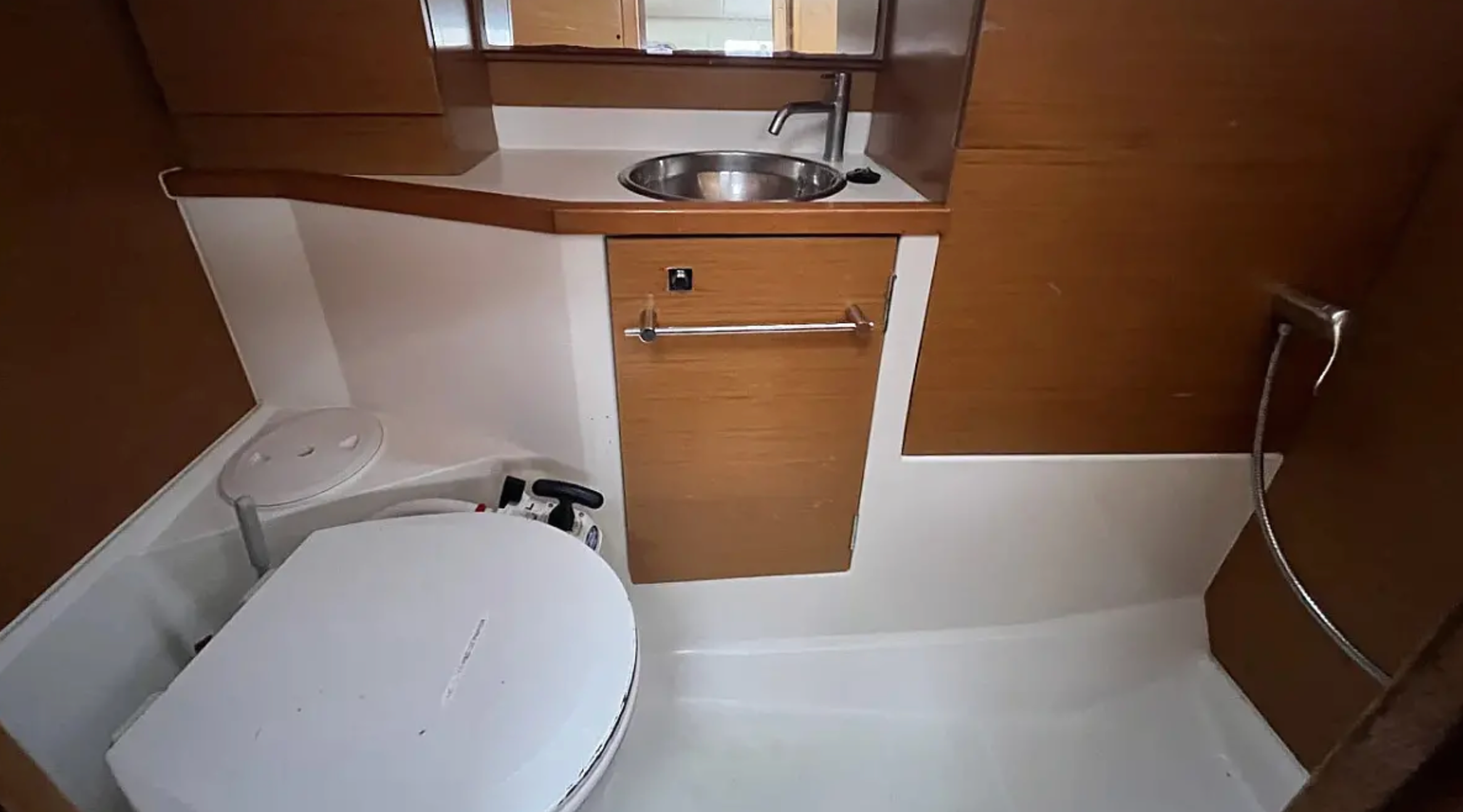 Jeanneau Sun Odyssey 379 | Grenat