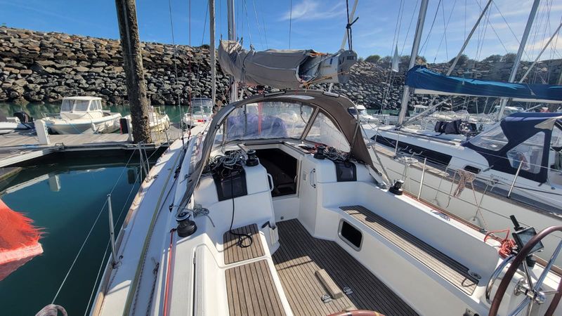 Jeanneau Sun Odyssey 379 | Grenat