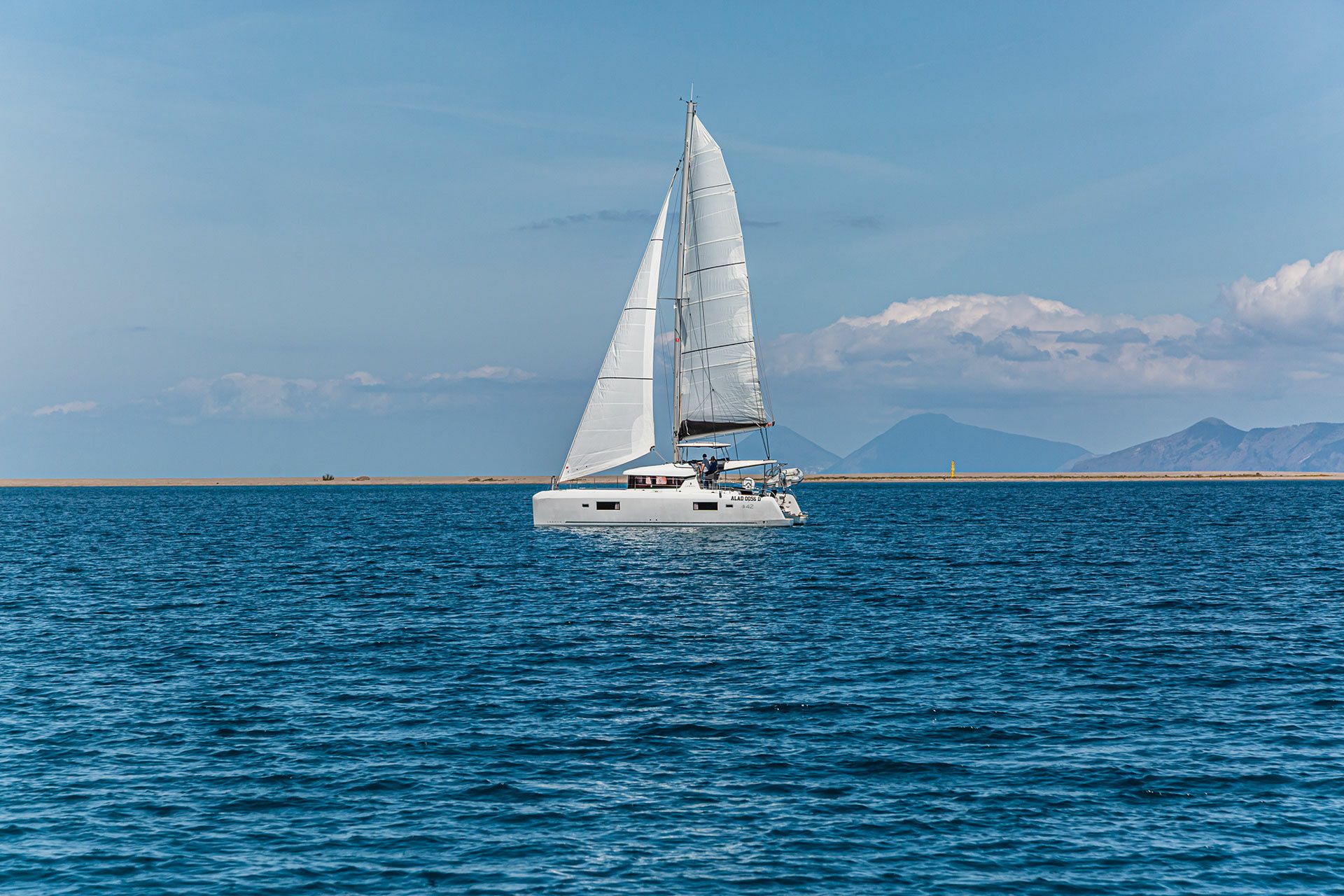 Lagoon 42 | Almalu