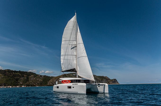 Lagoon 42 | Almalu