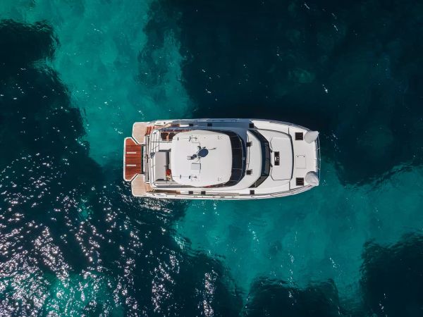 Jeanneau Prestige 48 | Wakawaka