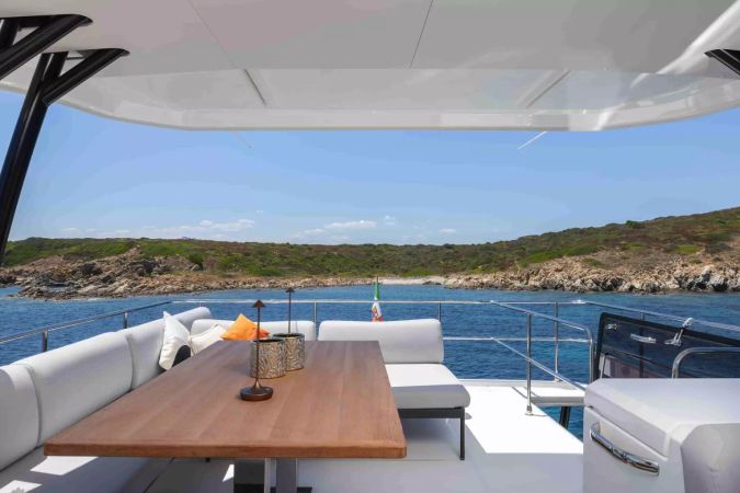 Jeanneau Prestige 48 | Wakawaka