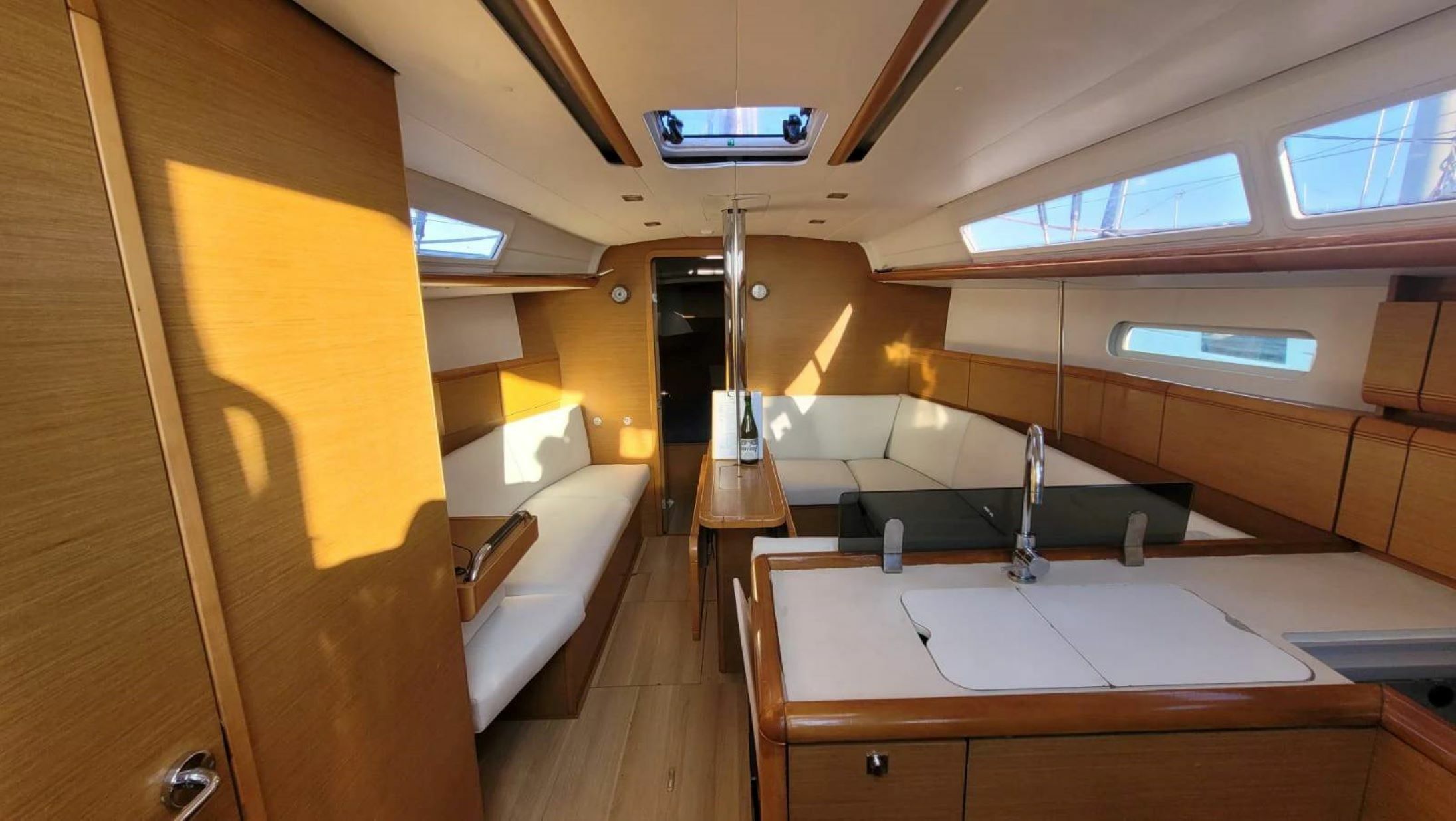 Jeanneau Sun Odyssey 379 | Corail