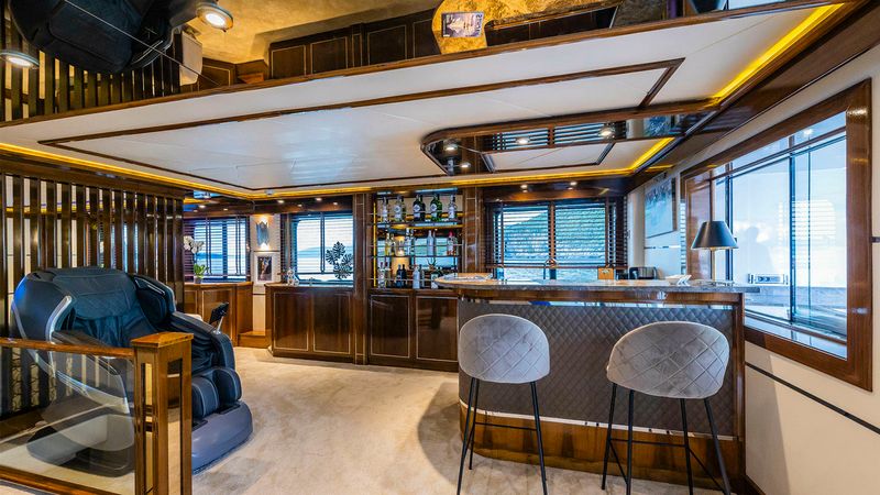 Custom Built 111 | Apna