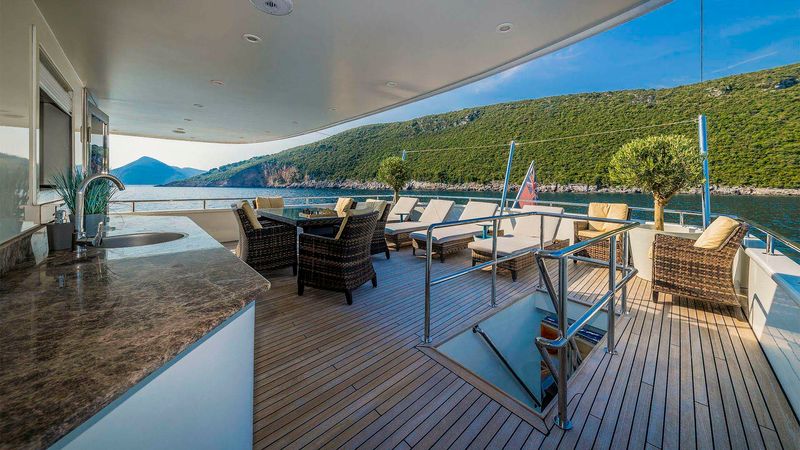 Custom Built 111 | Apna