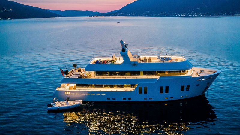 Custom Built 111 | Apna