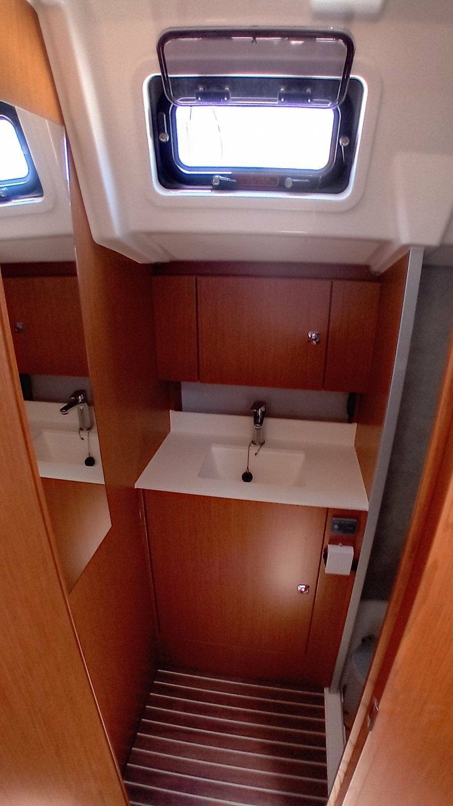 Bavaria C38 | Galini