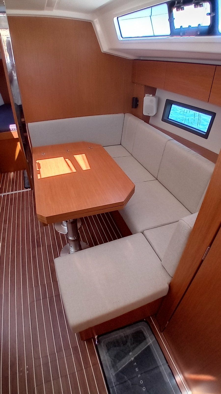 Bavaria C38 | Galini