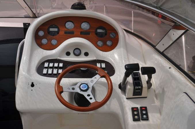 Sunseeker Hawk 31 | El Halcon