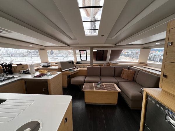 Fountaine Pajot Astrea 42 | Ioanna