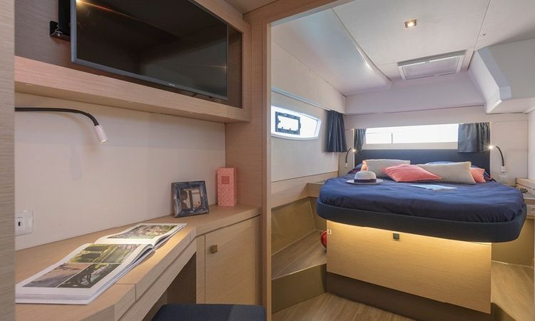 Fountaine Pajot Astrea 42 | Zen