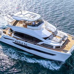 Aquila 54 | By My Side