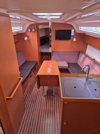 Bavaria Cruiser 37 | Seenixe