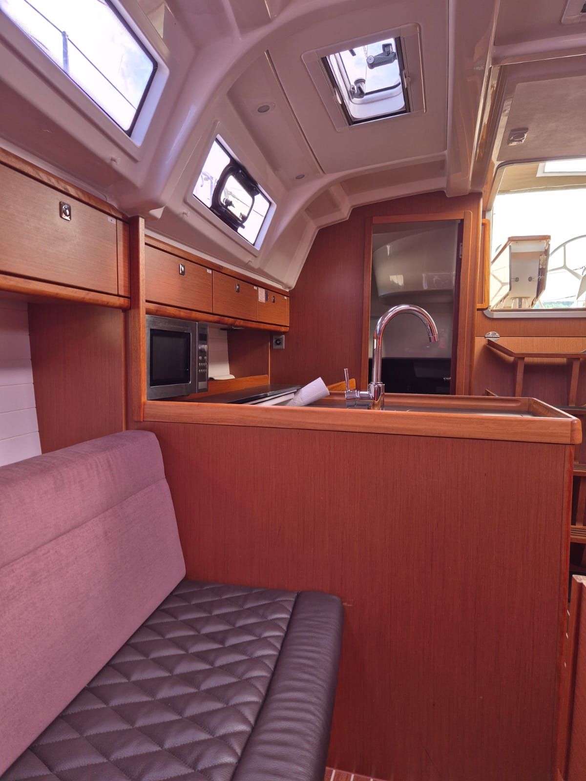 Bavaria Cruiser 37 | Seenixe