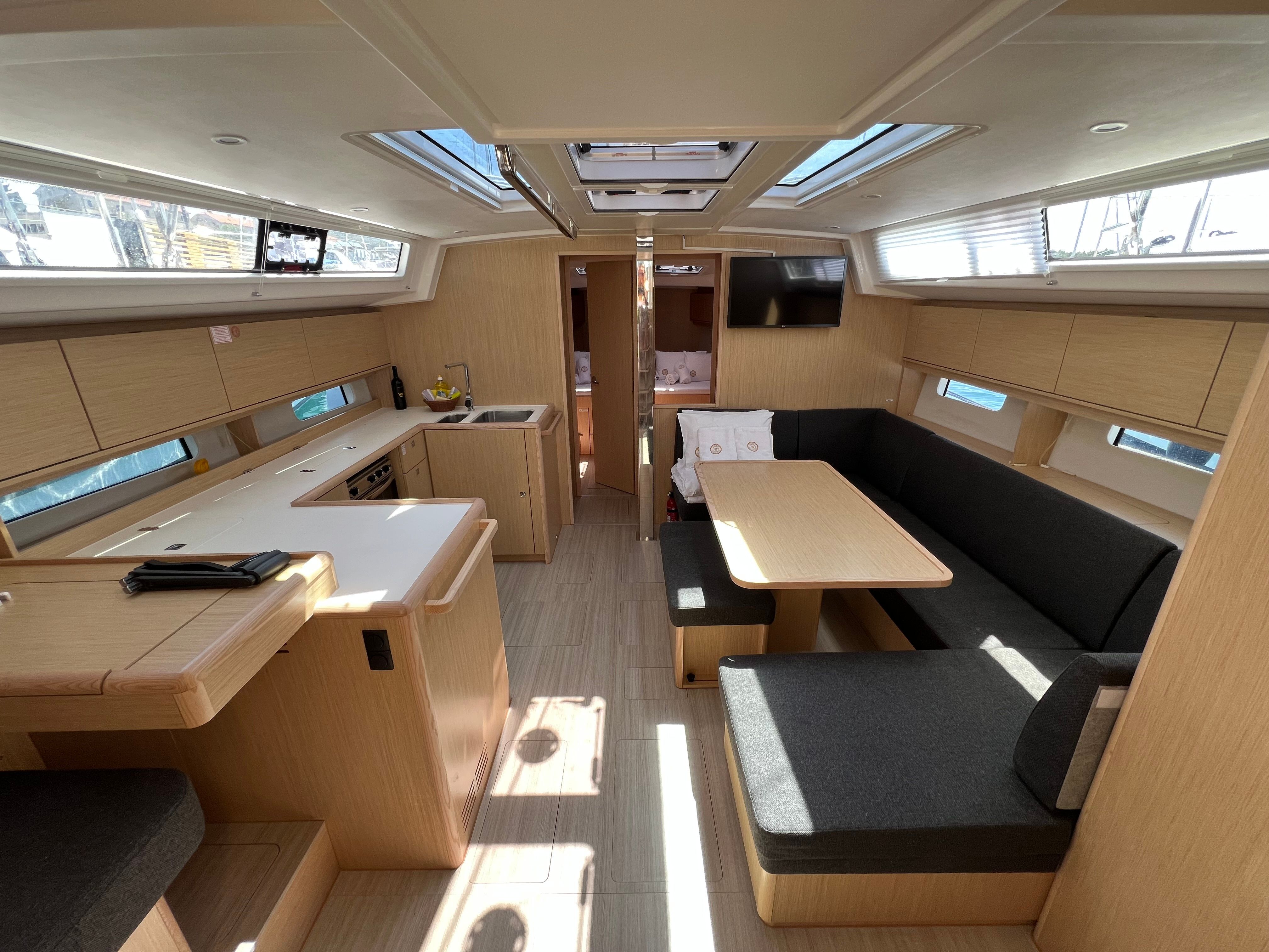 Bavaria C46 | Rib Eye