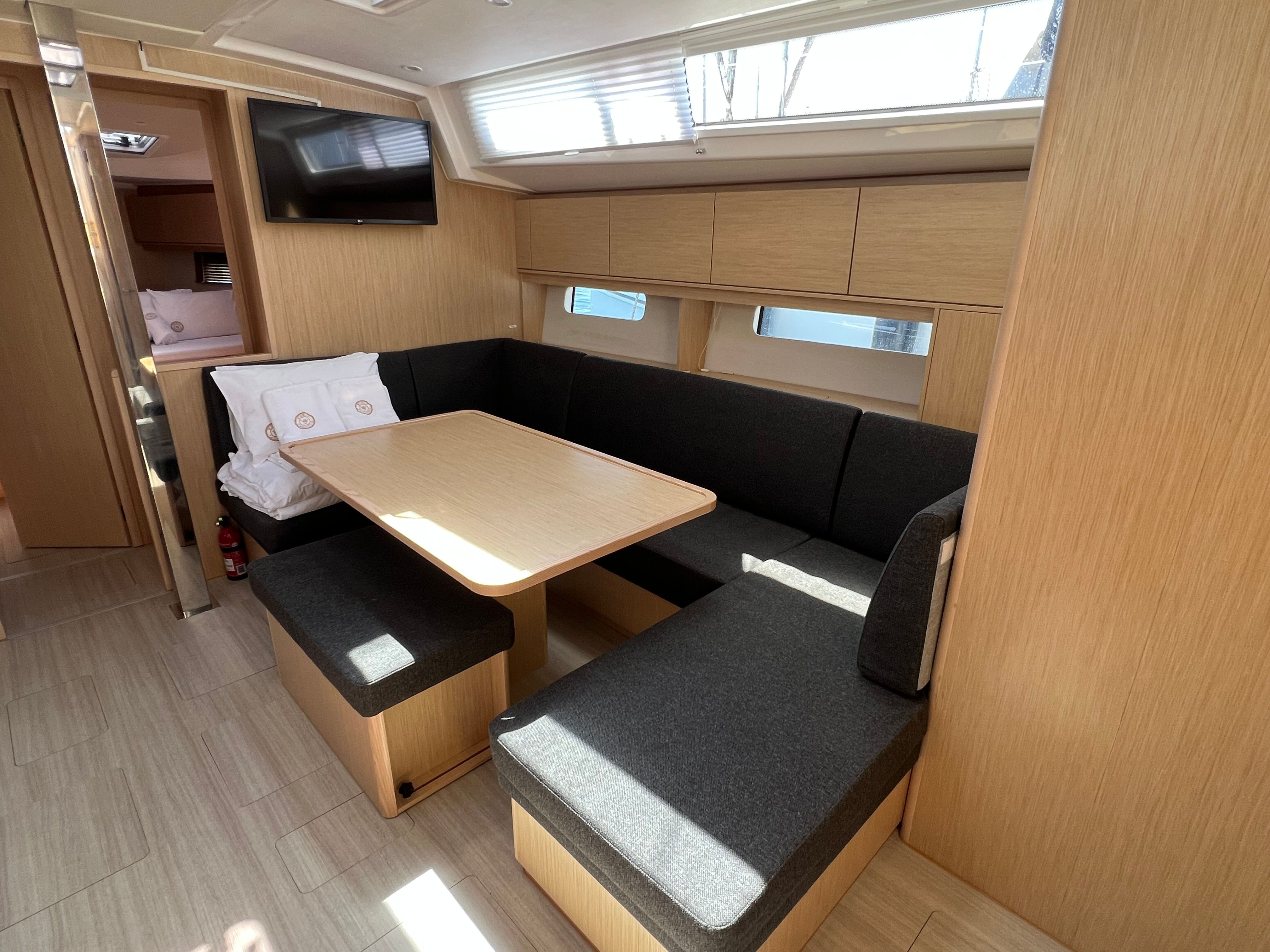 Bavaria C46 | Rib Eye