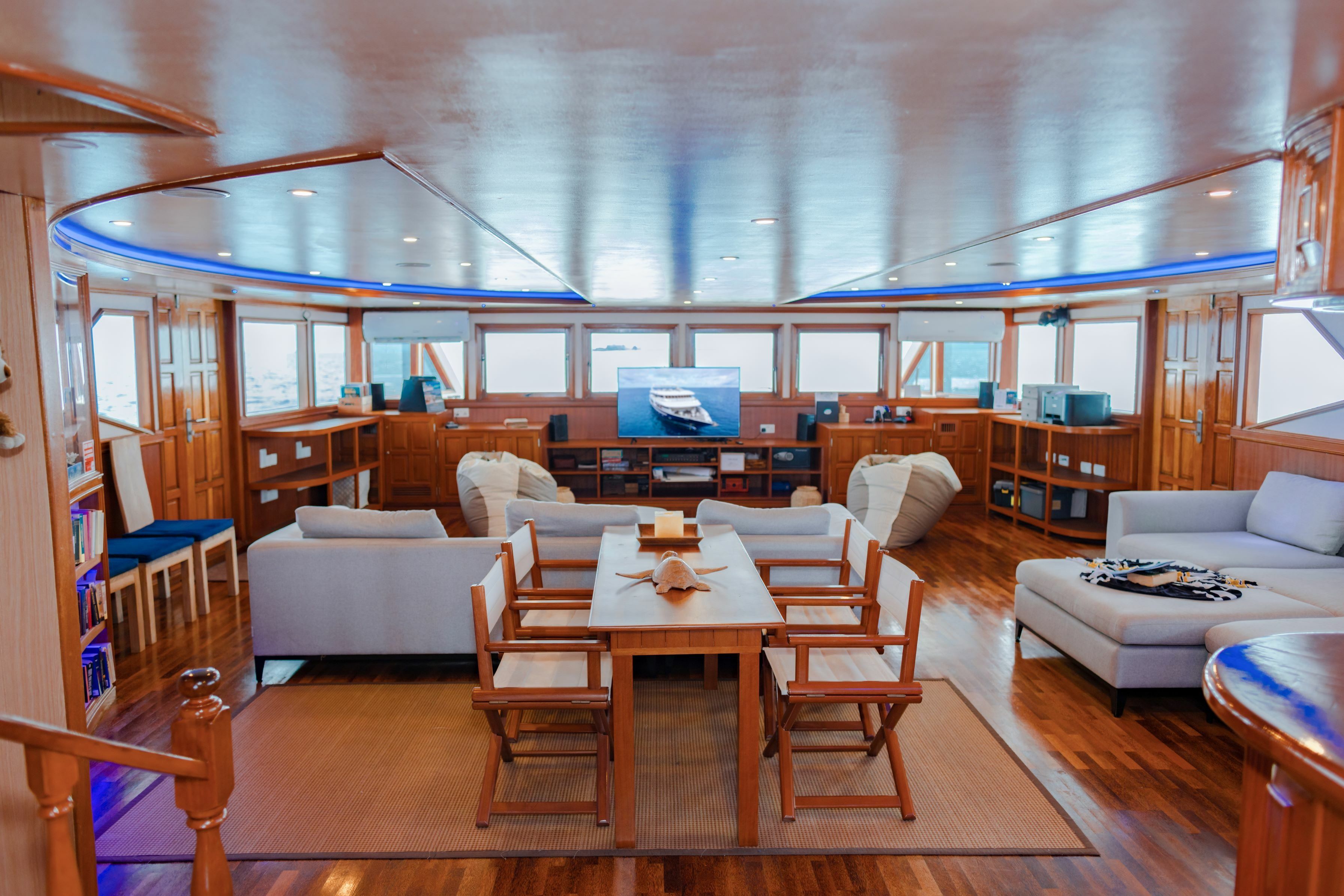 Custom Built 118 | Duke of York