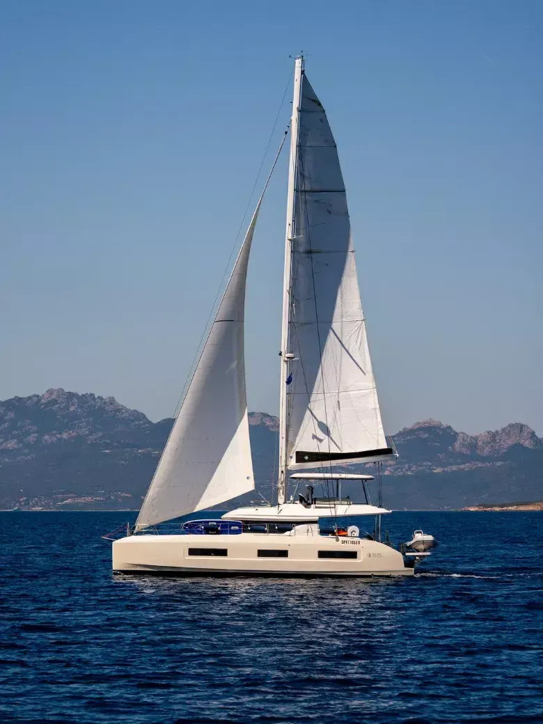Lagoon 55 | Magnifico