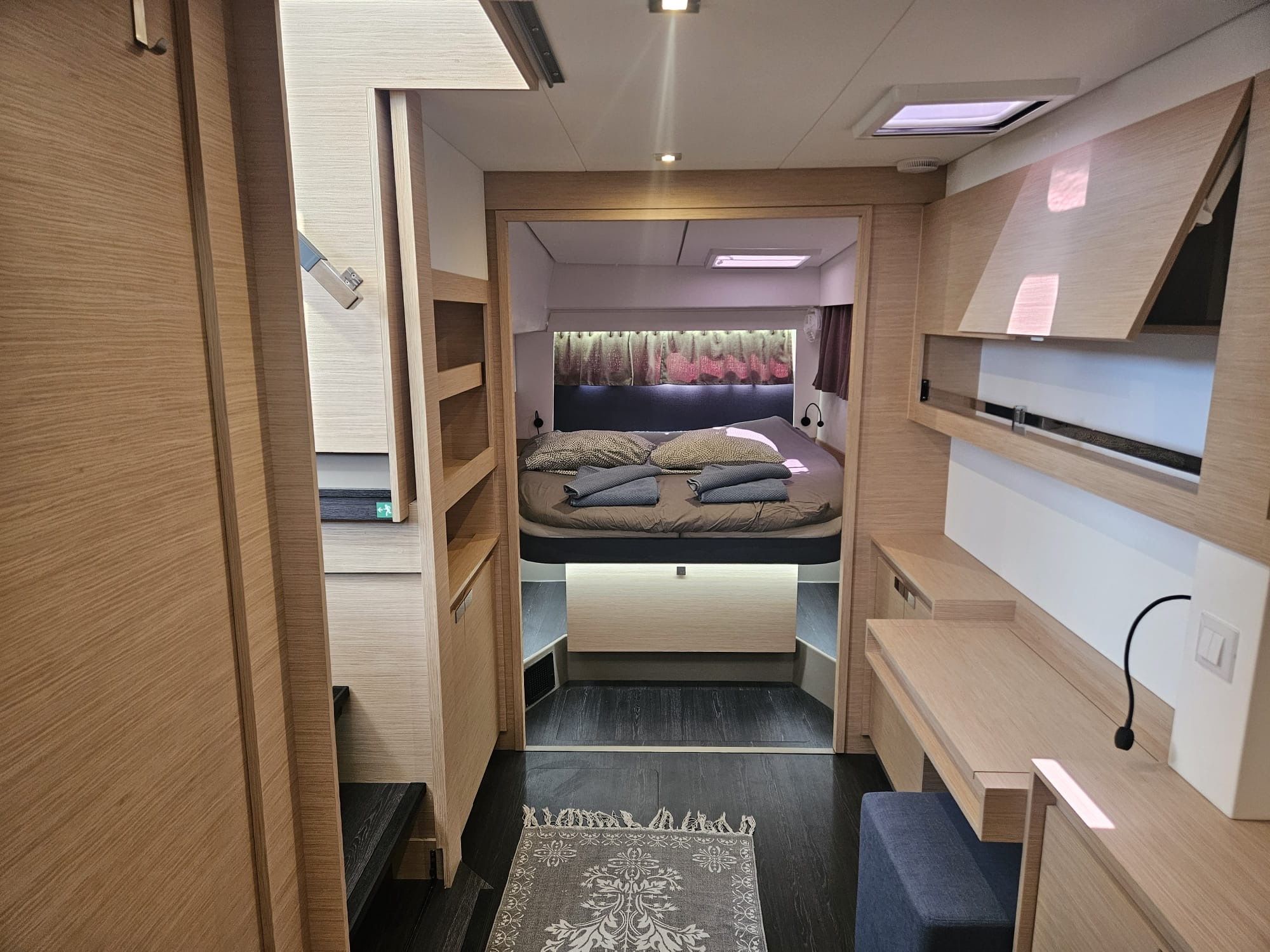 Fountaine Pajot Elba 45 | Protea