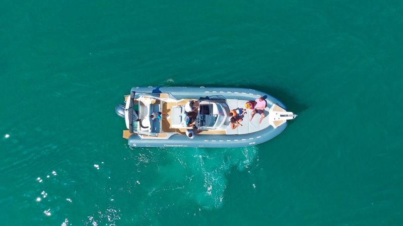 Capelli Tempest 850 | Day Sea