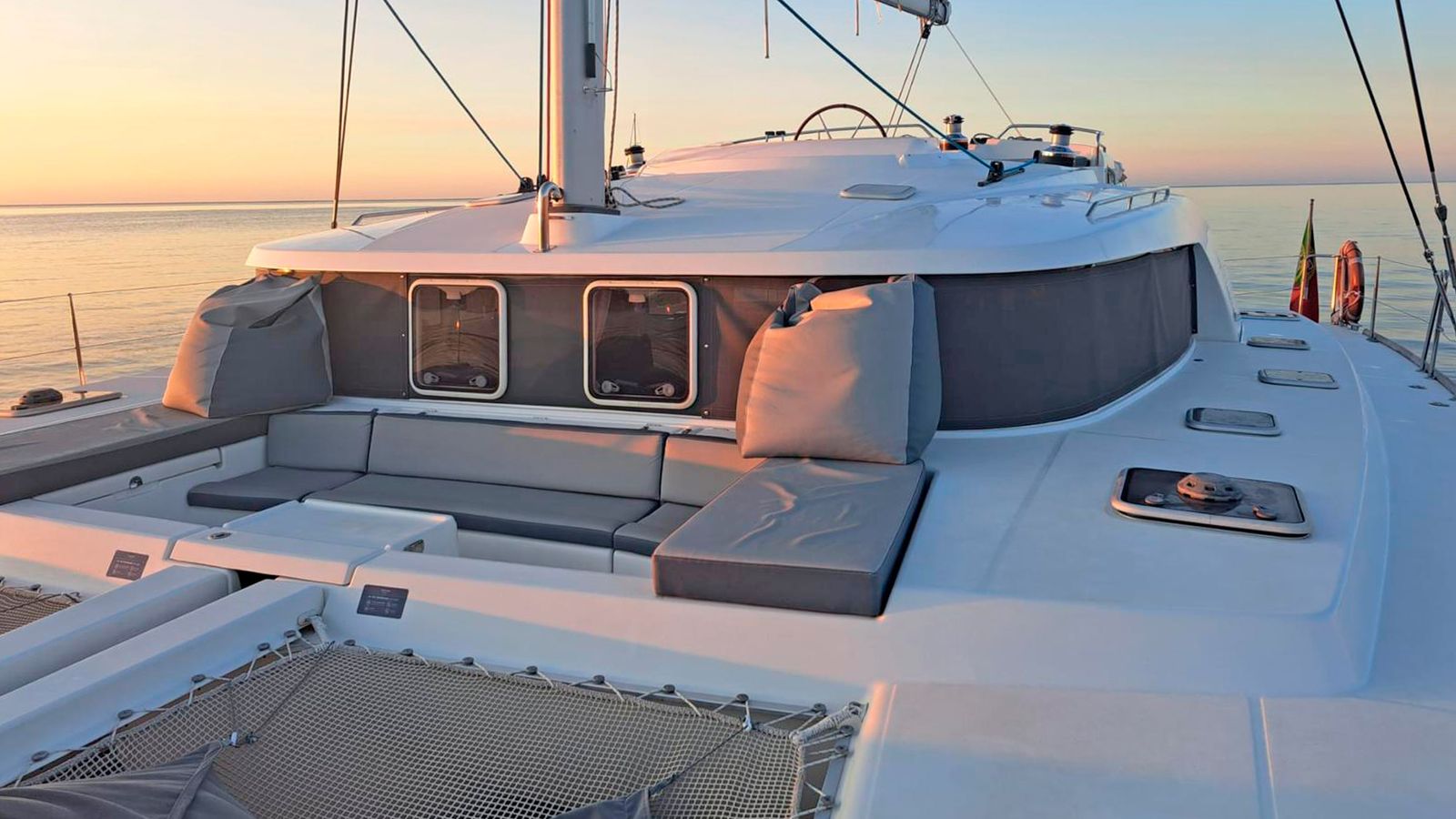 Lagoon Cat Catamaran Lagoon 440 Just Cat for rent - Portugal | Boataround