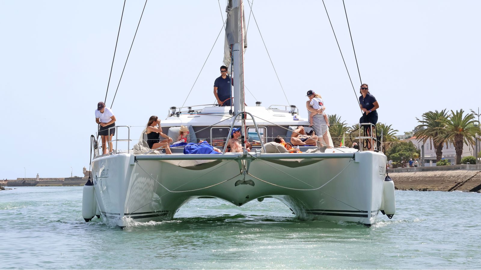 Lagoon Cat Catamaran Lagoon 440 Just Cat for rent - Portugal | Boataround