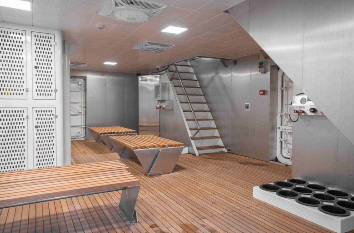 Custom Built 183 | White Pearl