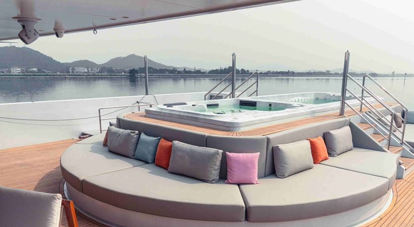 Custom Built 183 | White Pearl