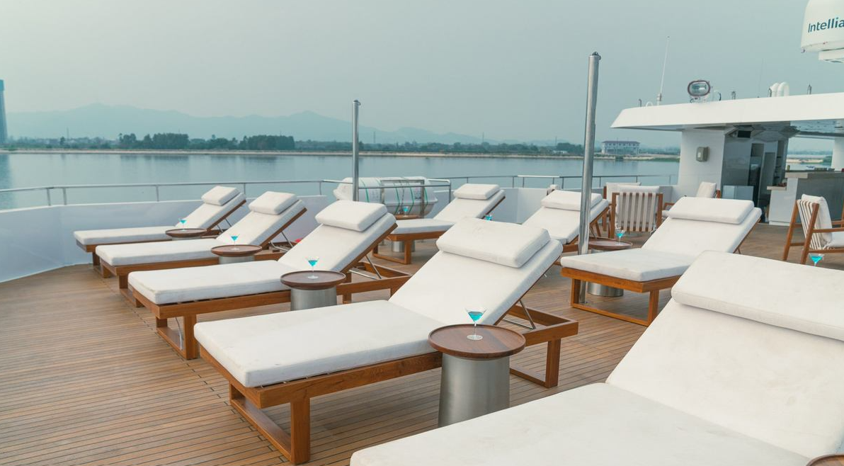 Custom Built 183 | White Pearl