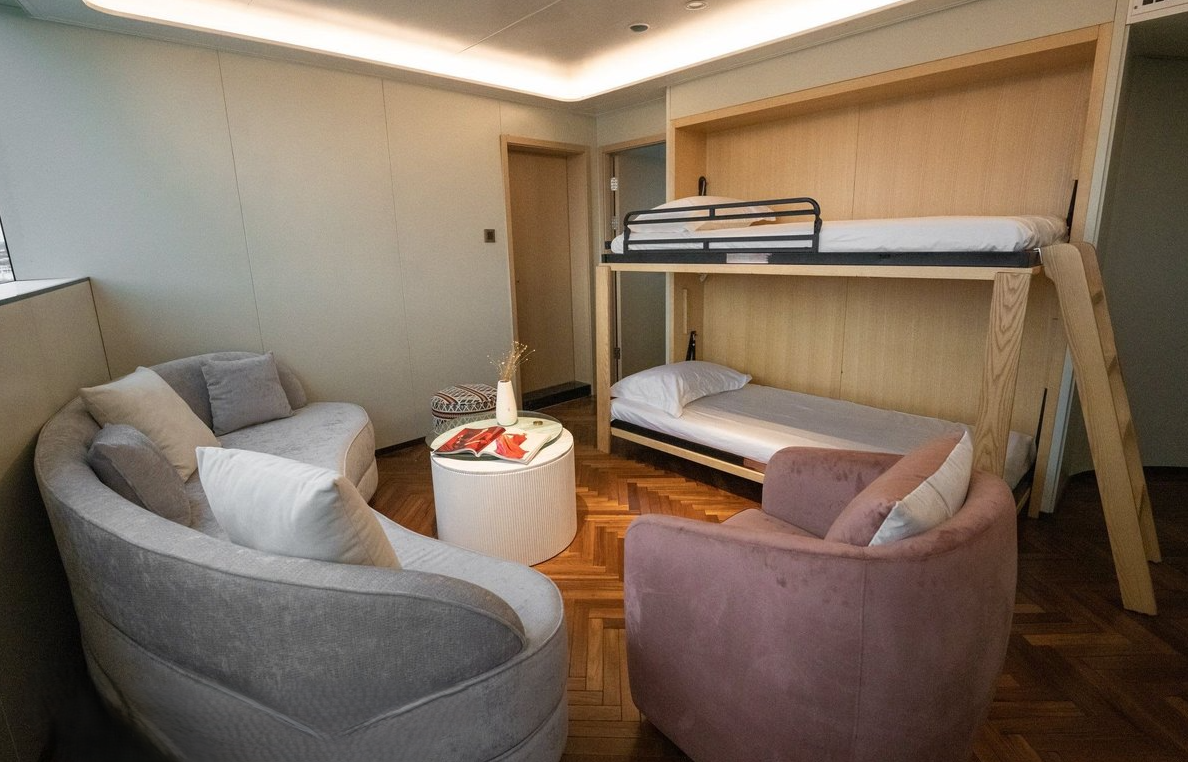 Custom Built 183 | White Pearl