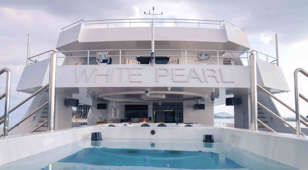 Custom Built 183 | White Pearl