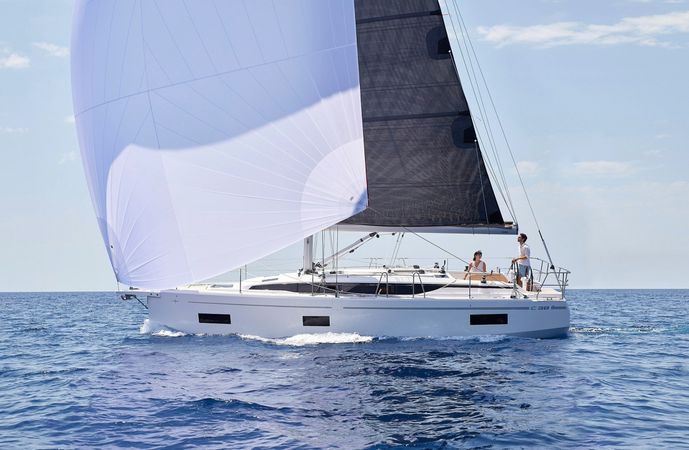 Bavaria C38 | Rising Sun