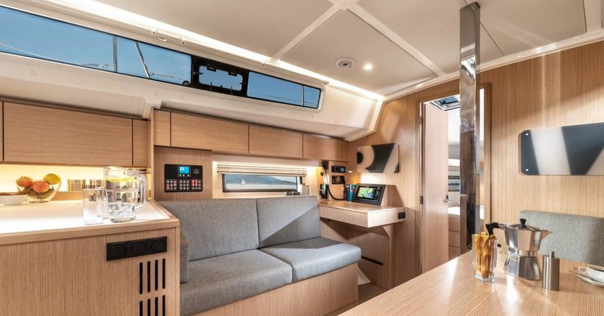 Bavaria C38 | Rising Sun