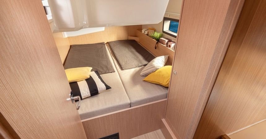Bavaria C38 | Rising Sun