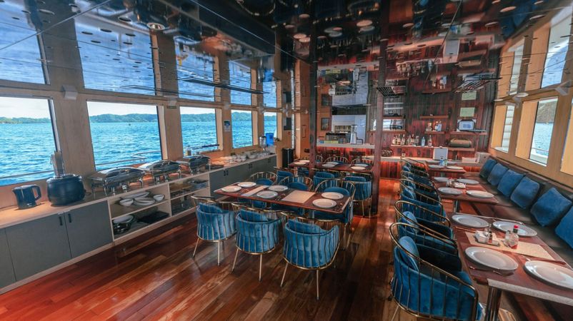 Custom Built 153 | Black Pearl