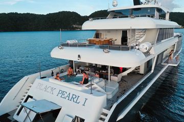 Motor yacht Custom Built 153 Black Pearl for rent Maldives