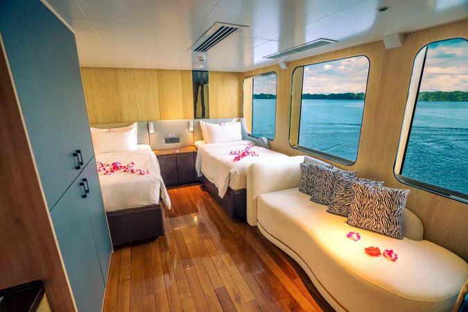 Custom Built 153 | Black Pearl