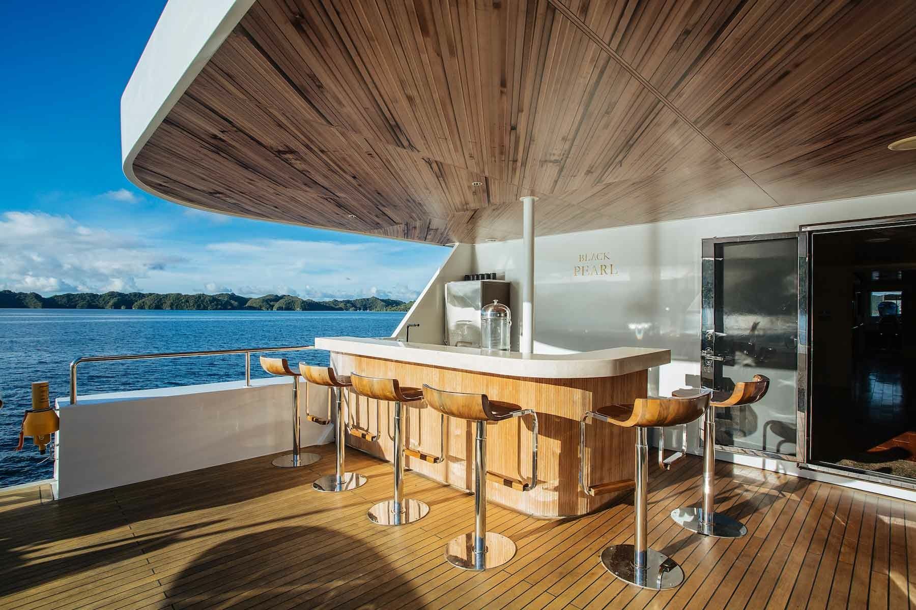 Custom Built 153 | Black Pearl