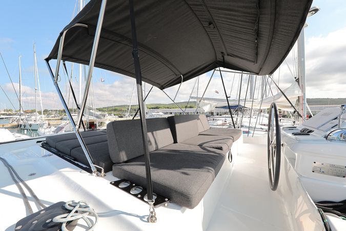 Lagoon 50 | Ugly Duck