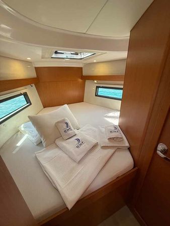 Bavaria C38 | The Cat