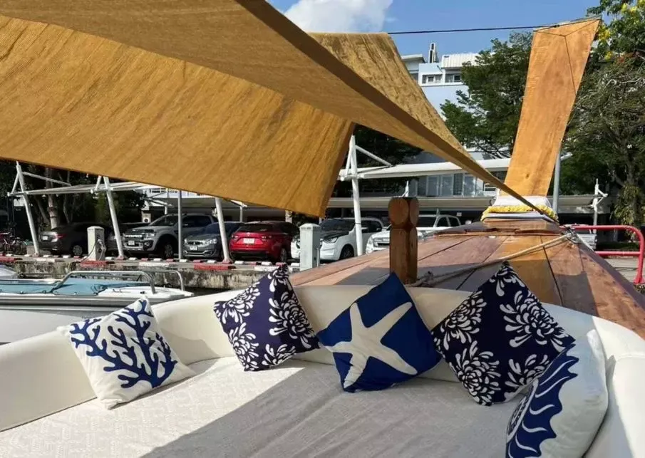 Custom Built 36 | EXECUTIVE LONG TAIL 