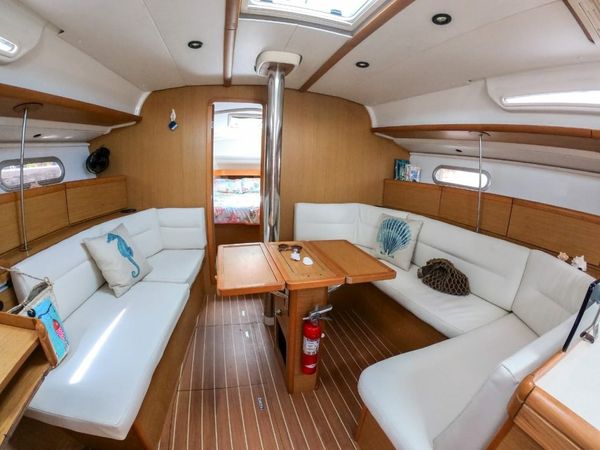 Custom Built 42 | Diaspora